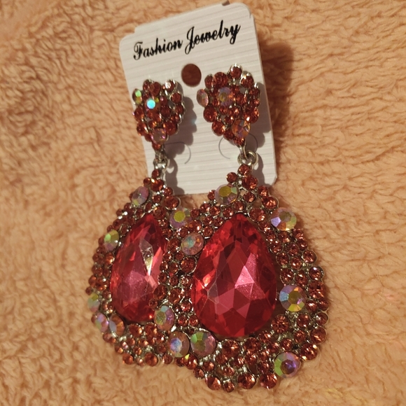Jewelry - Pink Pageant Earrings